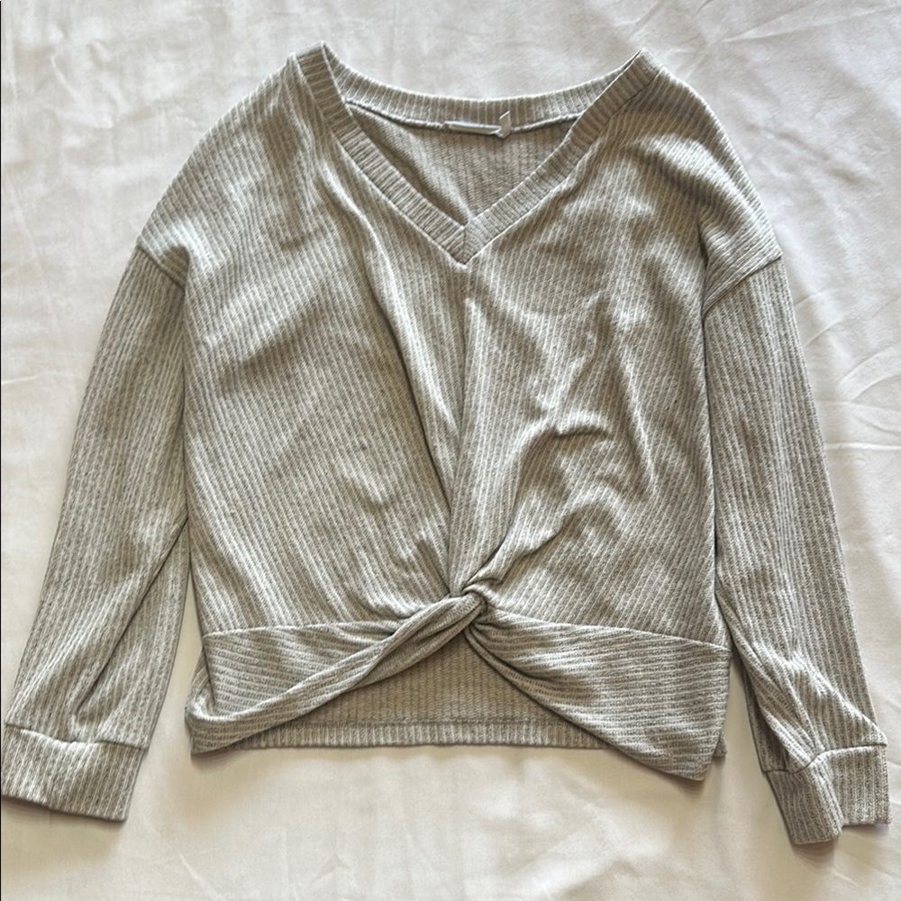Women's Knotted V-Neck Sweater - Gray